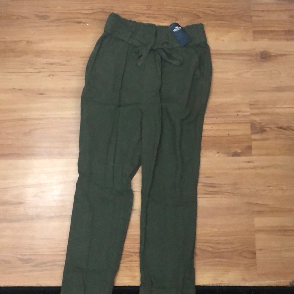 Brand new Hollister jogger pants